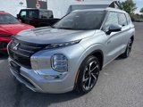 New 2025 Mitsubishi Outlander SEL image 3