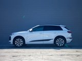 New 2025 Audi Q6 e-tron Premium Plus image 3