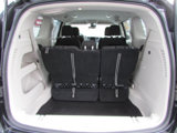 Used 2023 Chrysler Voyager LX image 4