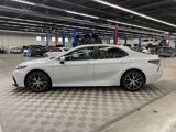 Used 2024 Toyota Camry SE image 5
