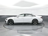 New 2025 Audi A8 L 3.0T image 4