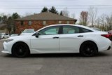 Used 2022 Toyota Avalon XSE image 5