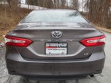 Used 2018 Toyota Camry image 6