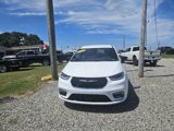 New 2025 Chrysler Pacifica Select image 3