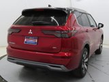 New 2025 Mitsubishi Outlander SEL image 3