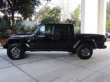 New 2025 Jeep Gladiator Mojave image 6