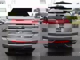 Used 2024 Volkswagen Atlas Cross Sport SE image 3