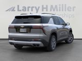 New 2026 Chevrolet Traverse LT w/ Enhanced Driving Package image 4