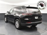 Used 2022 Jeep Grand Cherokee Limited image 4