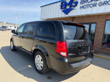 Used 2019 Dodge Grand Caravan SE image 3