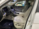 New 2025 Volkswagen Atlas SEL image 4