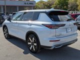 New 2025 Mitsubishi Outlander SE image 6