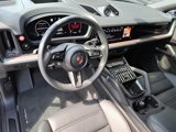 Used 2025 Porsche Cayenne Coupe image 4