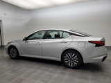Used 2023 Nissan Altima 2.5 SV image 3