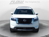 New 2025 Nissan Pathfinder Platinum image 2