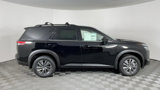 New 2025 Nissan Pathfinder SV image 3