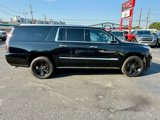 Used 2017 Cadillac Escalade ESV Platinum image 6