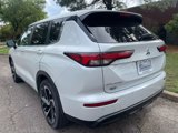 Used 2022 Mitsubishi Outlander ES image 3