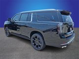 New 2025 Chevrolet Suburban High Country image 4