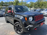 Used 2016 Jeep Renegade Trailhawk w/ Premium Trailhawk Package image 3