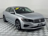 Used 2021 Volkswagen Passat 2.0T SE image 3