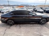 Used 2024 BMW 750e xDrive w/ Premium Package image 6