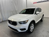 Used 2021 Volvo XC40 T5 Momentum image 3