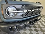 New 2025 Ford Bronco Badlands image 3