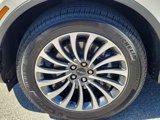 Certified 2023 Lincoln Aviator Reserve w/ Equipment Group 201A image 4
