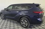 Used 2020 Toyota Highlander XLE image 6