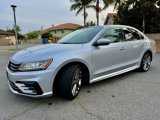 Used 2016 Volkswagen Passat 1.8T R-Line w/ R-Line Lighting Package image 4