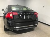 Used 2016 Volvo S60 T5 Inscription Platinum image 4