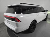 New 2025 Lincoln Navigator L Reserve w/ Jet Appearance Package image 4