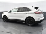 Used 2024 Ford Edge SEL image 2