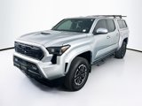 Used 2024 Toyota Tacoma TRD Sport image 3