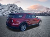 Certified 2022 Ford Explorer XLT w/ Equipment Group 202A image 5