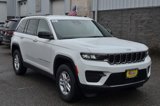 New 2025 Jeep Grand Cherokee Laredo image 2