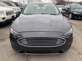 Used 2019 Ford Fusion SE image 2