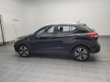 Used 2019 Nissan Kicks SV image 3