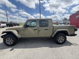 New 2025 Jeep Gladiator Mojave image 3