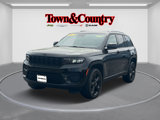 Certified 2023 Jeep Grand Cherokee Altitude image 3