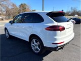 Used 2017 Porsche Cayenne image 4