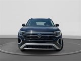 New 2025 Volkswagen Atlas Peak Edition SE image 2