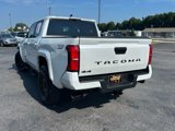 Used 2025 Toyota Tacoma 4x4 Double Cab image 2