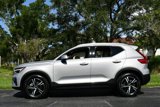 Used 2025 Volvo XC40 B5 Core image 3