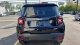 Used 2022 Jeep Renegade Latitude image 6
