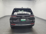 Used 2022 Jeep Grand Cherokee Laredo w/ Luxury Tech Group I image 6