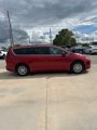 New 2025 Chrysler Pacifica Select image 3