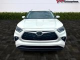 Used 2024 Toyota Highlander XLE image 5