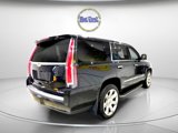 Used 2020 Cadillac Escalade Premium Luxury image 4